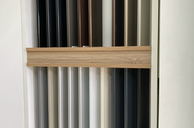 Độ bền và đa dạng màu của nhôm YKK 