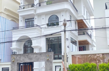 BIỆT THỰ YERSIN - ĐÀ LẠT