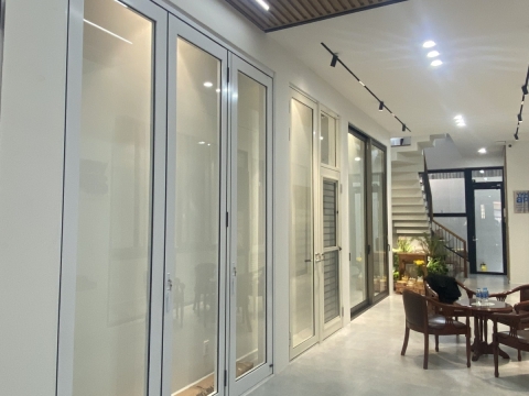 SHOWROOM GEMLIFE - Trưng bày các sản phẩm cửa Nhật YKK AP