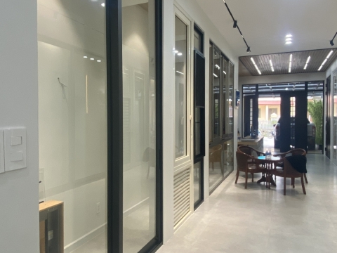 SHOWROOM GEMLIFE - Trưng bày các sản phẩm cửa Nhật YKK AP
